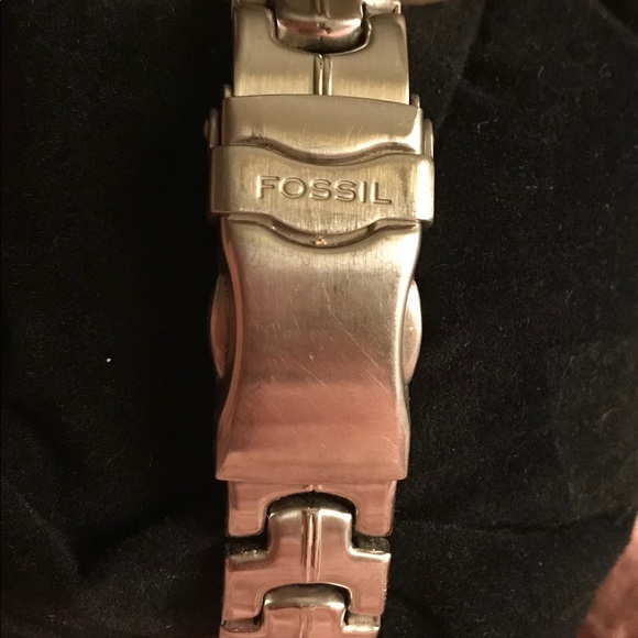 Ladies Rhinestone Silver Watch - Picture 2 of 2